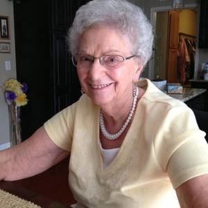 Meet your Posher, Elizabeth